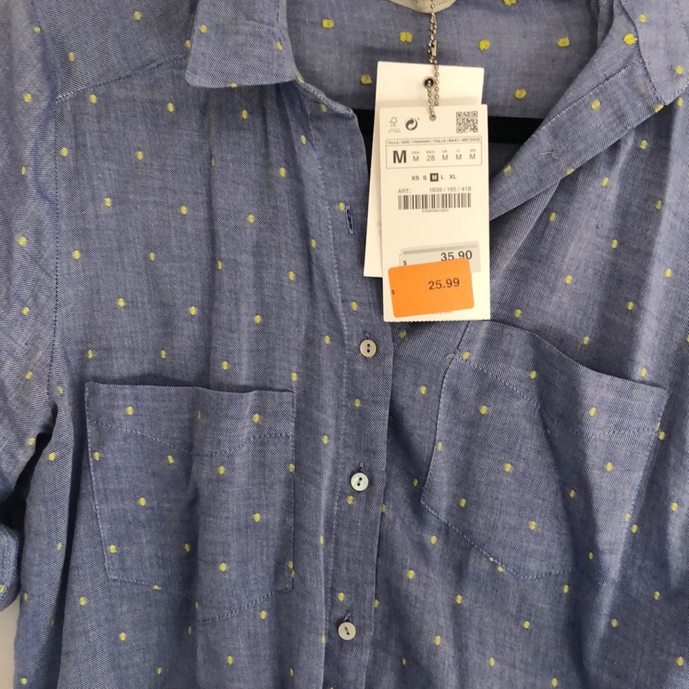 Button down shirt - Picture 2 of 3